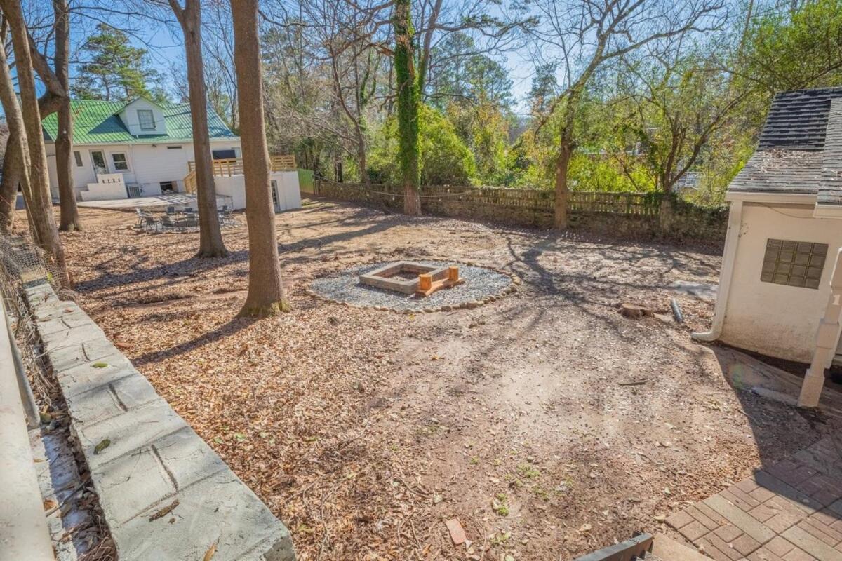 Cara's 2 Miles From Sanford Stadium Holiday home Athens